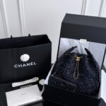 057c8df5 b3d7 4a22 976d 4e2a7db6113a