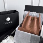 8de0b9f7 eade 43b2 bed6 9fb923fc742e