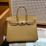 b46bf83a 4ee5 4744 af02 fad72c2fc246