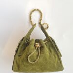 b7a01d3b 27a5 4b16 b454 a74dba2ff351