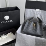 c2f56fb7 4607 4962 8904 82a66b262aef