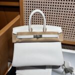 f3571d88 c508 4455 897f c87f3d8080e3